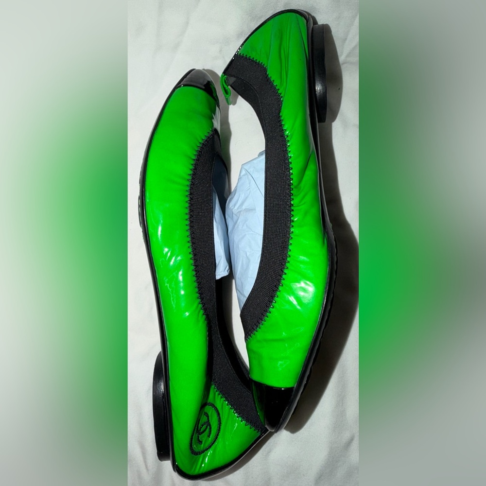 Chanel Neon Green Black Patent Ballerina Ballet Flat 39 Vintage - Picture 3 of 16